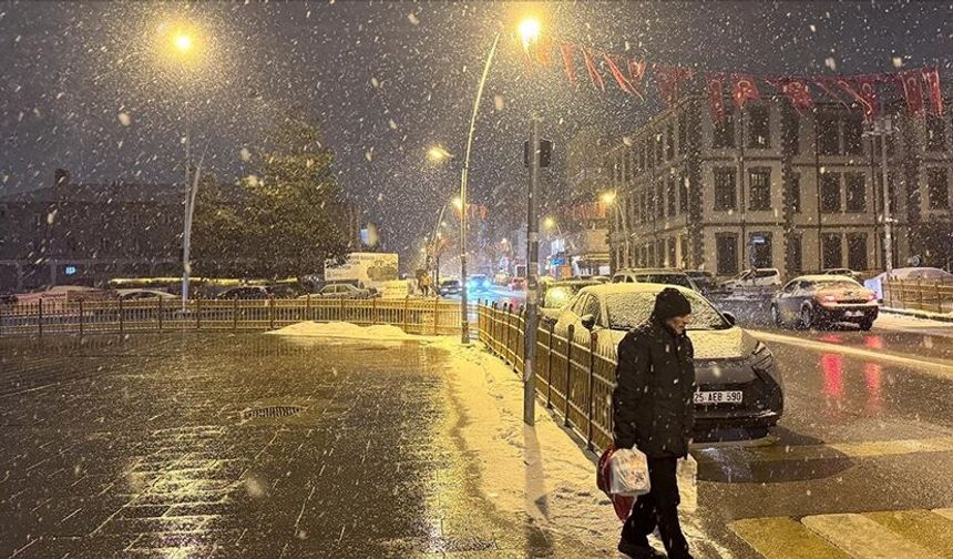Bazı İl ve İlçelerde Kar Nedeniyle Okullar Tatil!
