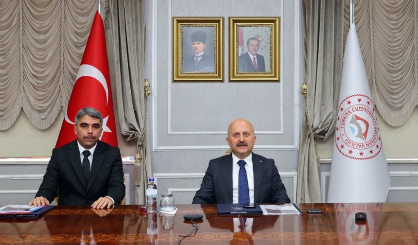 Vali Dr. Osman Varol 5. Bölge Toplantısına Katıldı