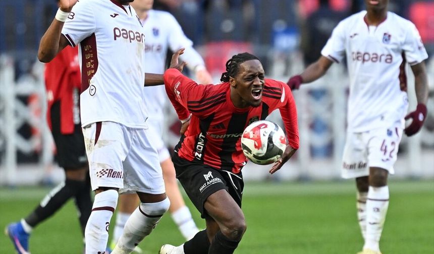 Kocaelispor: 3 - Gaziantep FK: 0 (Maç Bitti)