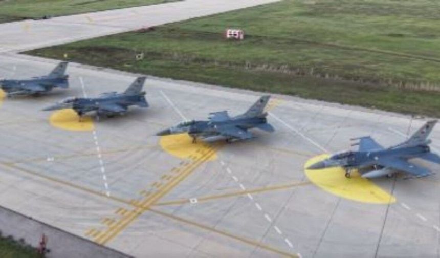 Bandırma'da çok uçaklı taarruz eğitimi gerçekleştirildi
