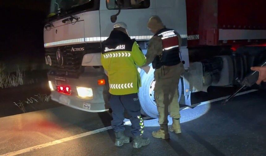 Van ve Hakkari’de Zehir Tacirlerine Darbe