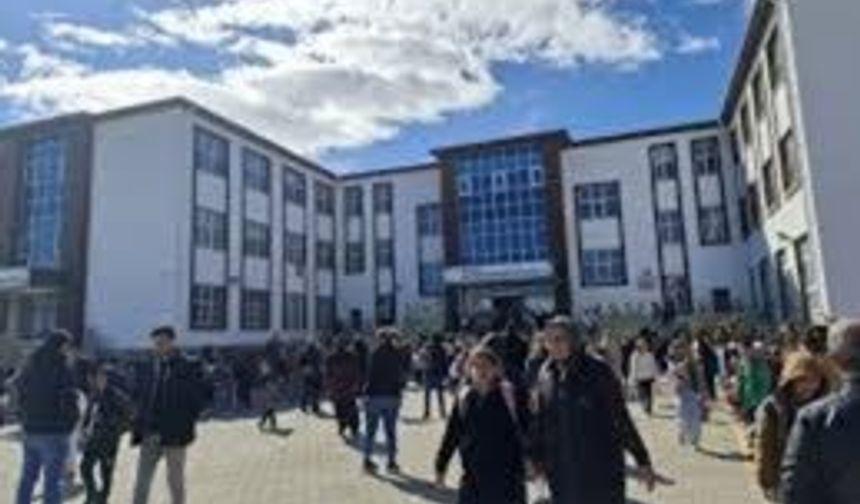 LGS Öncesi Okullara 1 Gün Ara