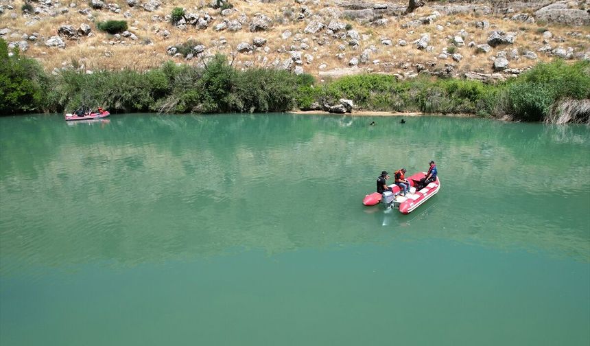 Besni'de kaybolan İsa Özkul için Göksu Çayı'nda arama devam ediyor