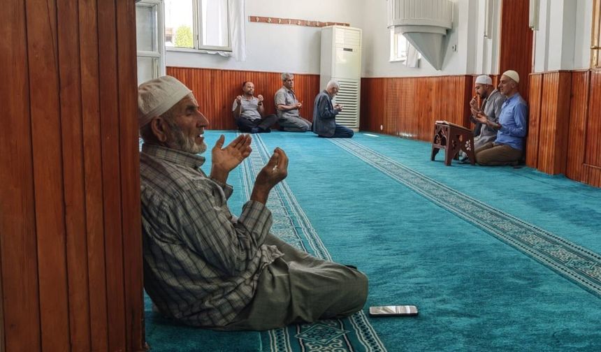 Çarşı Camii'nde Vefa Buluşması Gerçekleşti