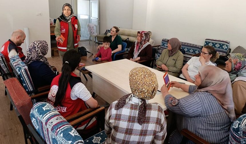 Besni Halk Eğitimde Koruyucu Aile Bilgilendirmesi