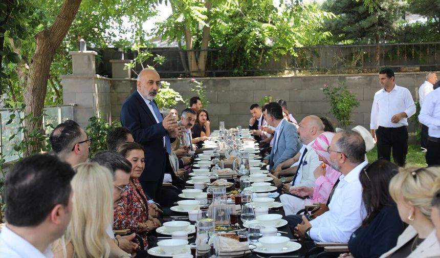 CEO Platformu heyeti Diyarbakır'da iş dünyasıyla buluştu