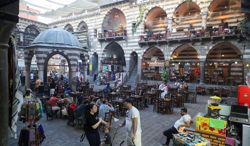 Diyarbakır, 2 Milyon Ziyaretçi Hedefiyle Turizmin Gözdesi Oluyor