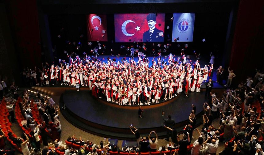 Gaziantep Üniversitesi'nde geleceğe umutla kep atıldı