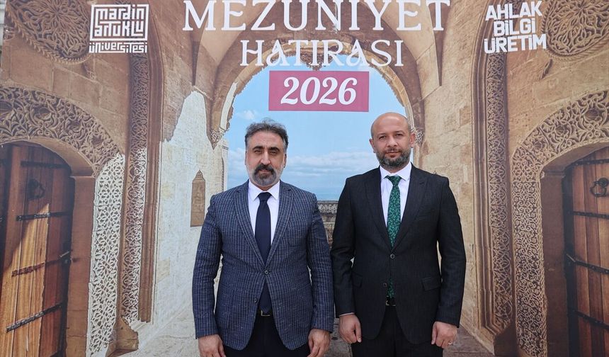 Ünlü Üniversitesi Mezuniyet Töreni