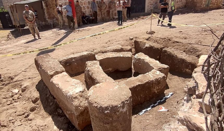 Mardin Midyat'ta Asırlık Süryani Yazıtları Ortaya Çıktı
