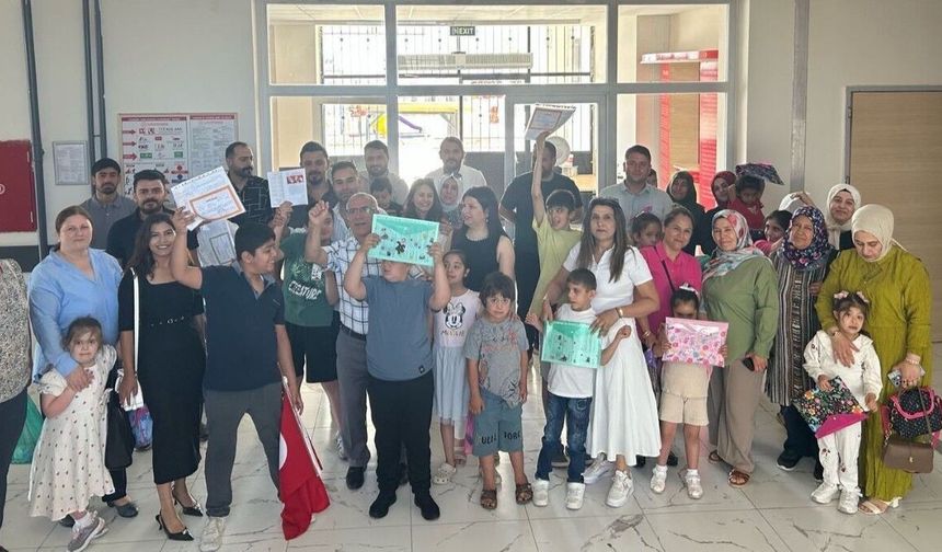 Besni'de Özel Öğrencilerin Karne Heyecanı