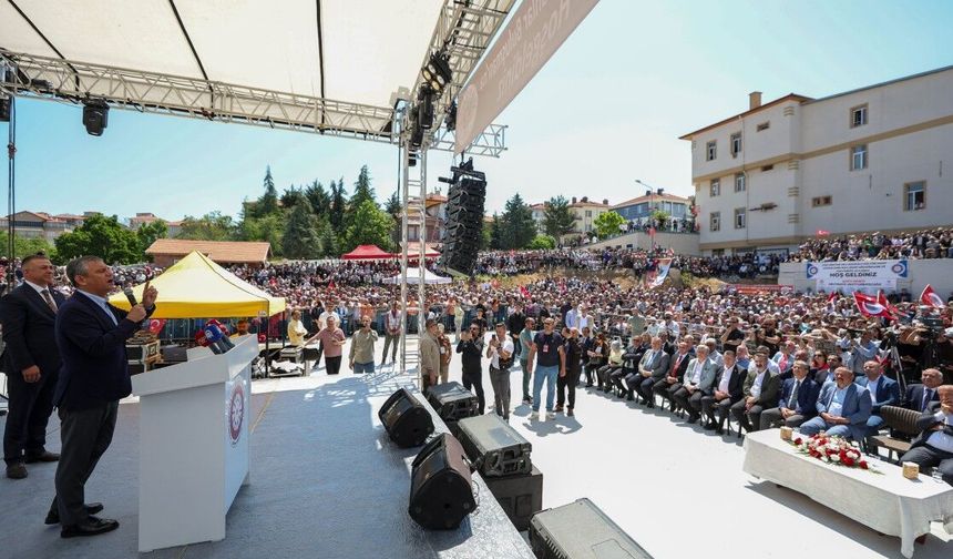 Özgür Özel: Mazlumun Yanında Duracağız