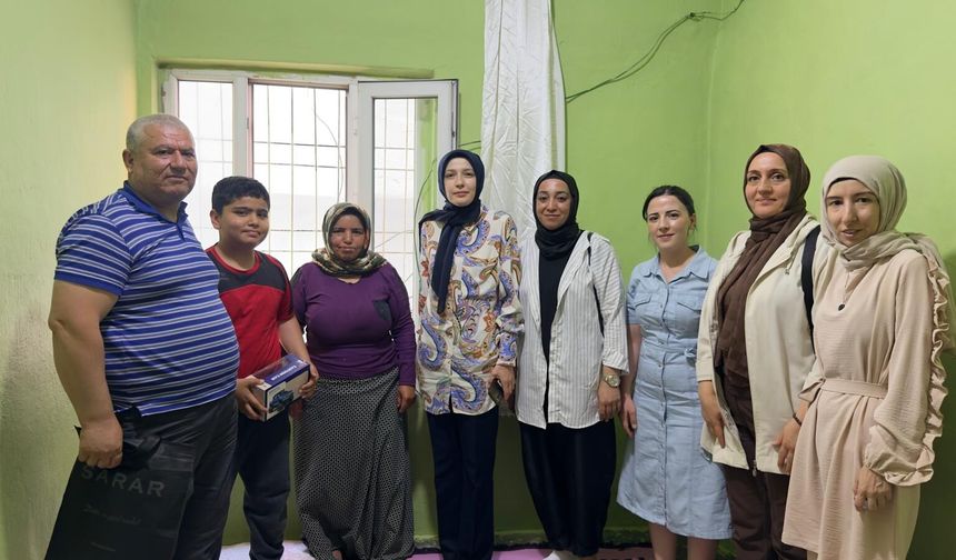 Siirt'te Babalar Günü'nde Anlamlı Ziyaretler Gerçekleşti