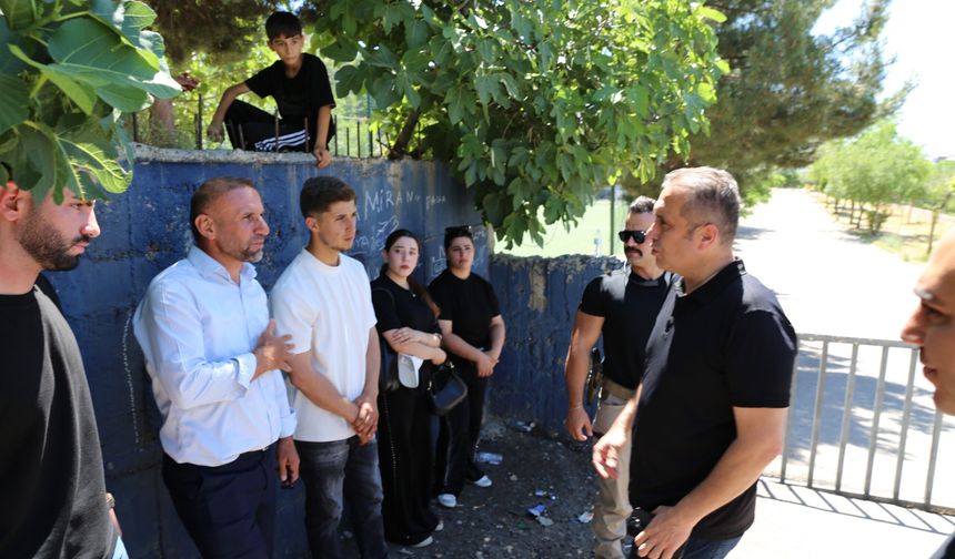 Şırnak Polisi AYT Adaylarını Okullarına Yetiştirdi