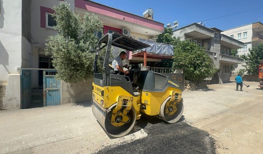 Adıyaman Belediyesi Asfalt Yenileme Çalışmalarına Devam Ediyor