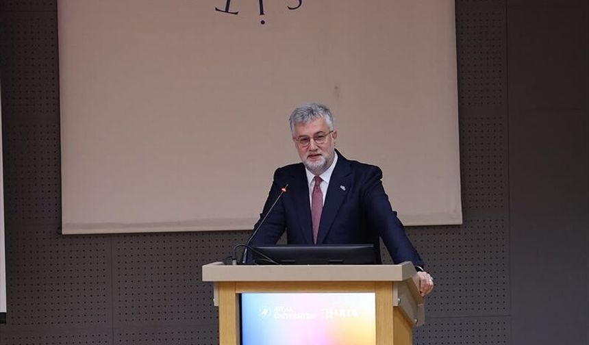 Atlas Üniversitesi Bilim Dünyasını Bir Araya Getirdi