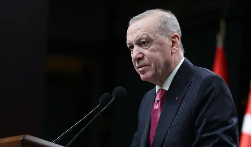Erdoğan: Milli meseleler siyasete alet edilmemeli