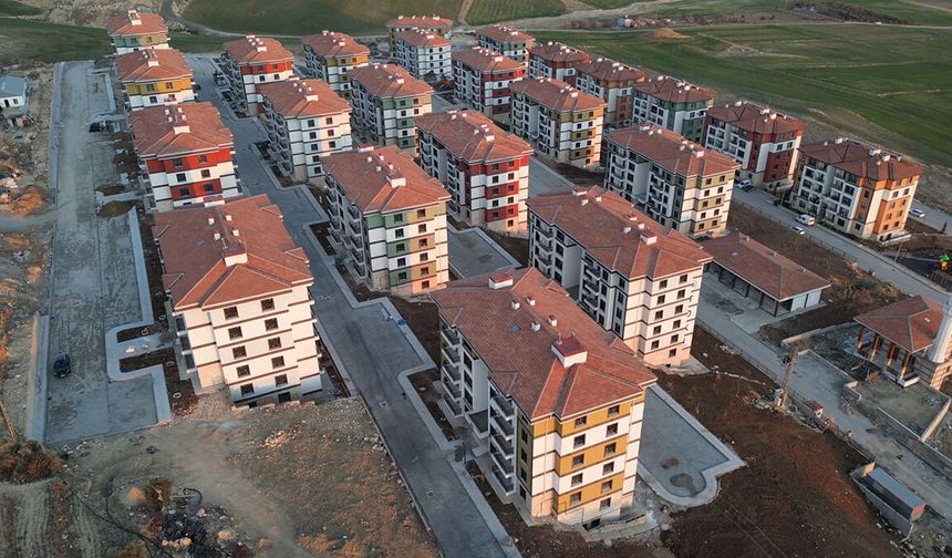 Yüzyılın Konut Projesi'nde İlk Kura Heyecanı