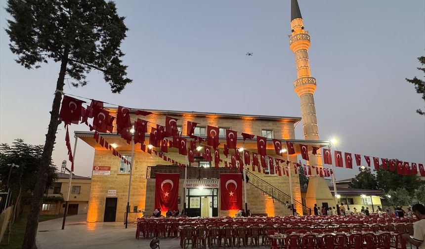15 Temmuz Şehitleri Gaziantep ve Maraş'ta Dualarla Anıldı