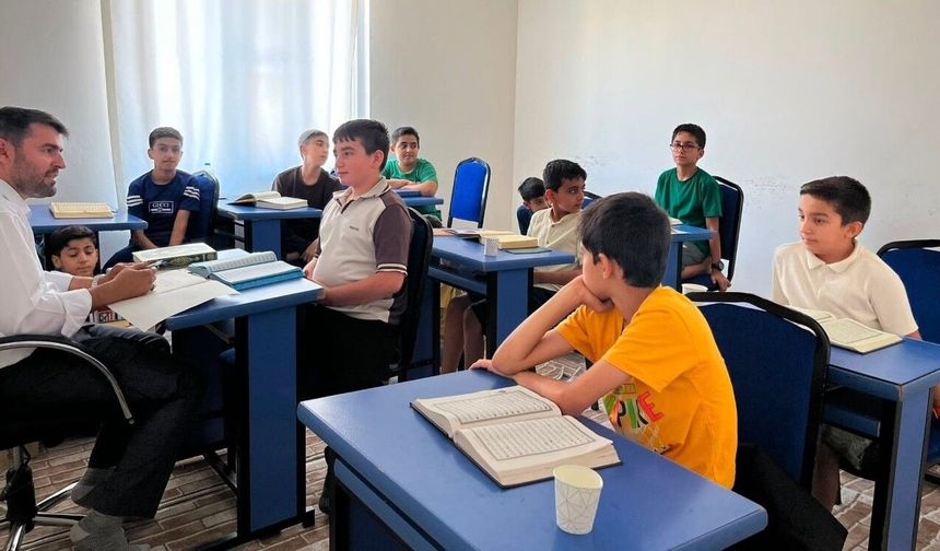 Gölbaşı Müftüsü Yaz Kur'an Kurslarını Ziyaret Etti