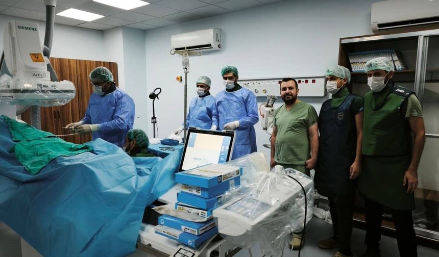 Kahta Devlet Hastanesinde ilk kalıcı kalp pili takıldı