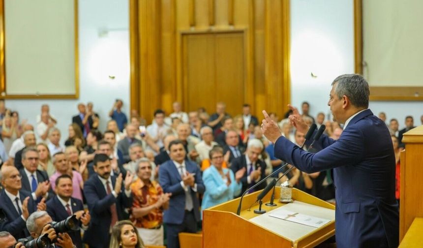 Özgür Özel'den Kılıçdaroğlu'na Üyelerle Yarış Çağrısı