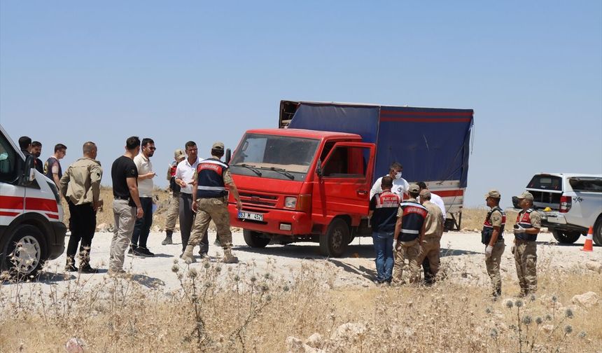 Karaköprü'de Kamyonette Hayatını Kaybeden Kişi Bulundu