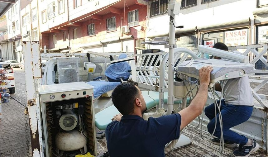 Şanlıurfa'da Ruhsatsız Diş Tedavi Merkezleri Mühürlendi