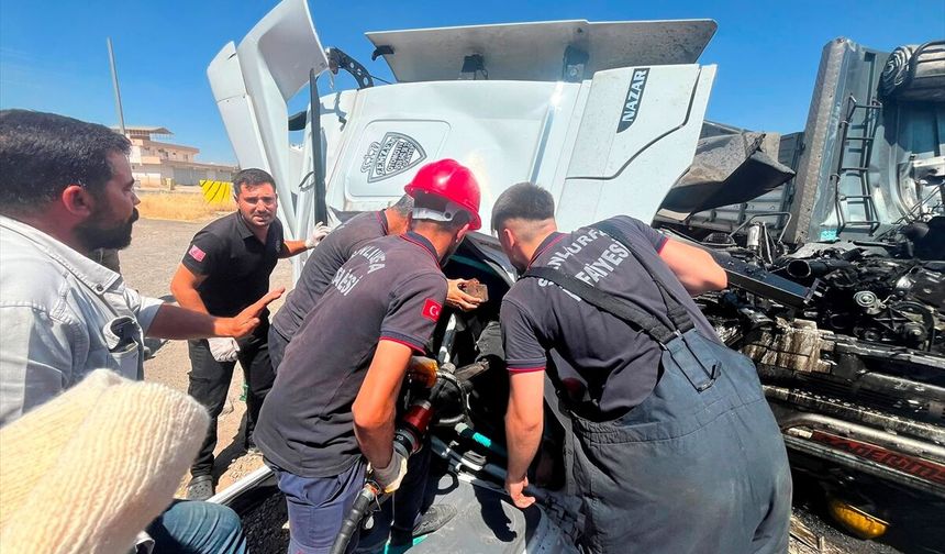 Viranşehir'deki Kaza Can Aldı: Kamyon Sürücüsü Hayatını Kaybetti