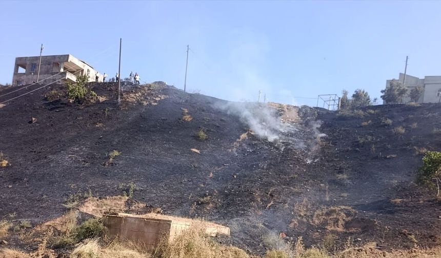 Kılıçlı Köyünde Çıkan Yangın Kontrol Altına Alındı