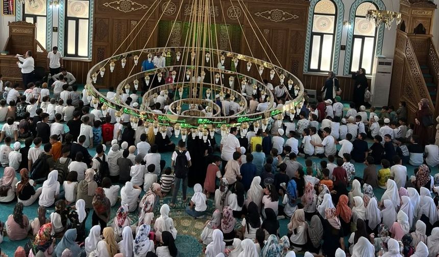 TÜGVA Yaz Okulu Öğrencileri Siirt'te Buluştu