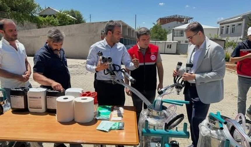 Sincik'te Üreticilere Süt Sağım Makinesi Desteği