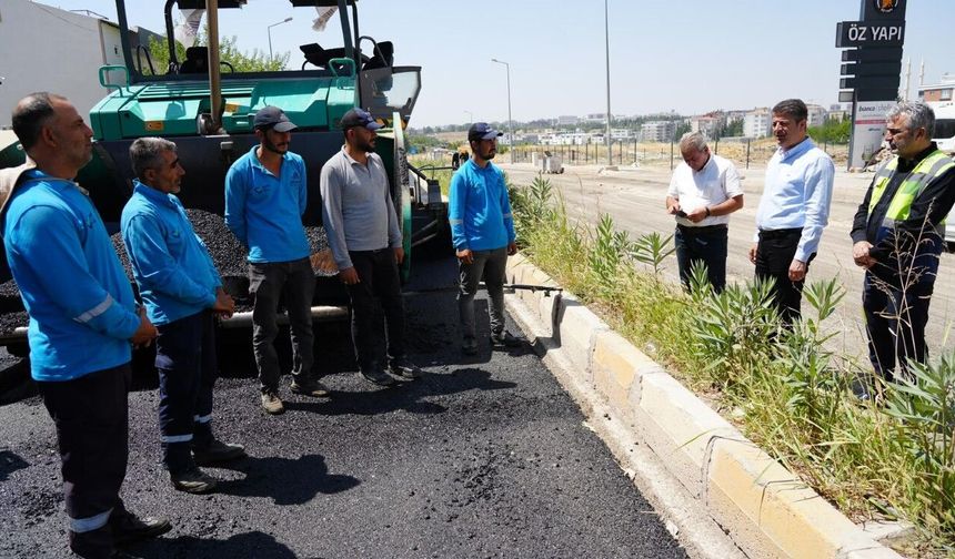 Tutdere Akıllı Kavşak'taki Yol Çalışmalarını İnceledi