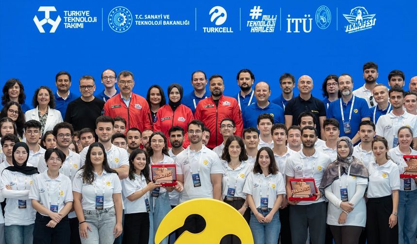 Gençler Akıllı Yol Güvenliği İçin Yarıştı
