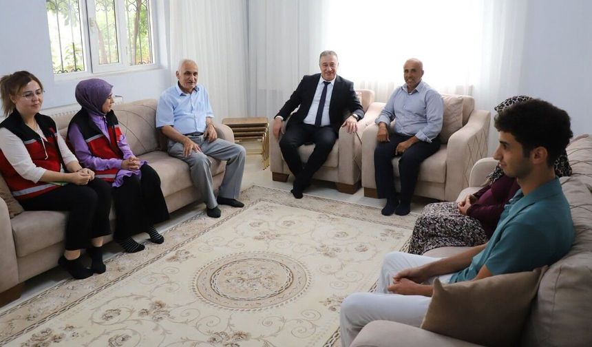 Gazi Mustafa Gündoğan ve Ailesi Ziyaret Edildi