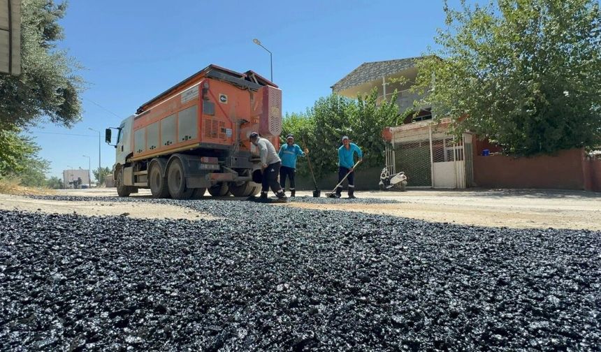 Adıyaman Belediyesi Asfalt Mesaisini Aralıksız Sürdürüyor