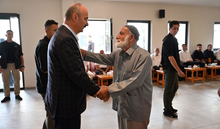 Vali Canalp'ten Yangın Mağduru Ailelere Taziye