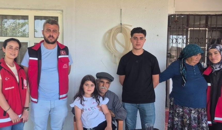 Besni Sosyal Hizmetler'den Kıbrıs Gazisine Vefa Ziyareti