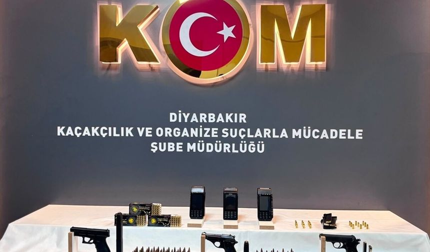Diyarbakır'da tefecilik operasyonunda 2 zanlı tutuklandı