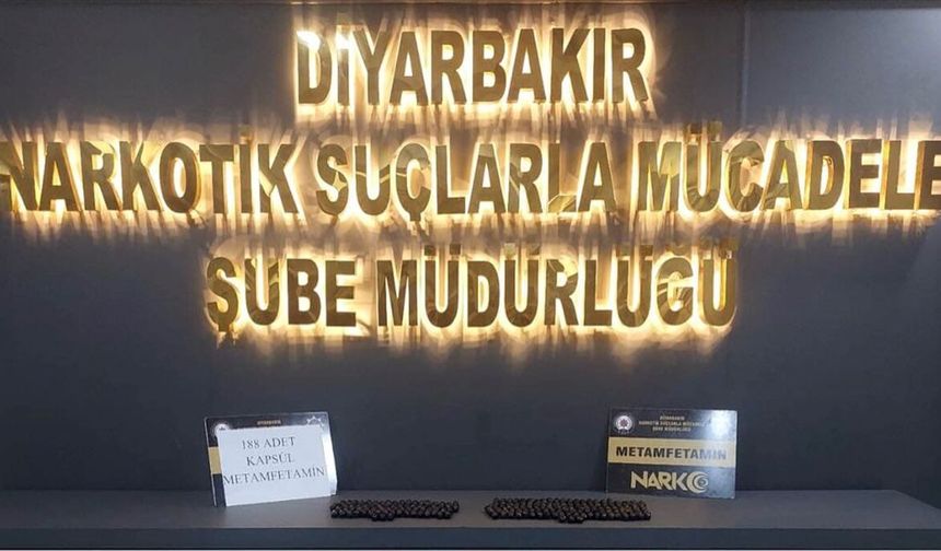 Diyarbakır'da Yasa Dışı Madde Operasyonunda İki Zanlı Tutuklandı