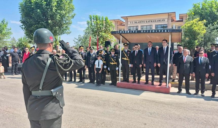 Gaziantep'te Zafer Bayramı Coşkuyla Kutlandı