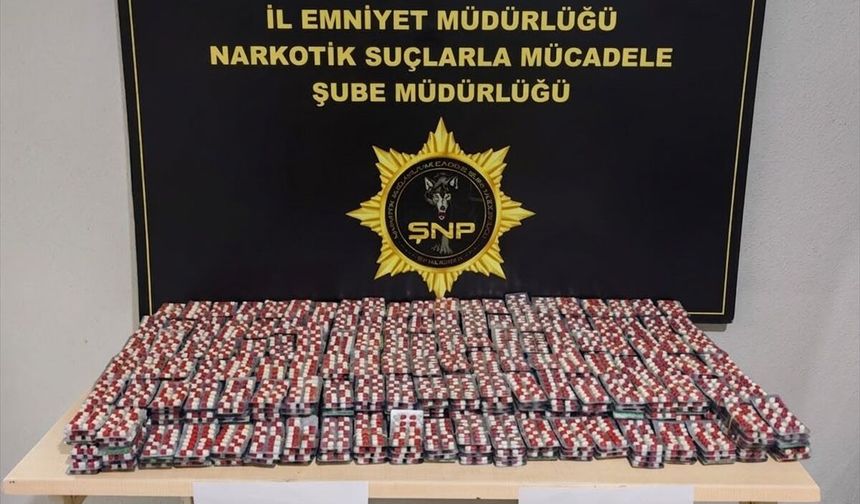 Şanlıurfa'da 13 bin 100 yasa dışı hap ele geçirildi