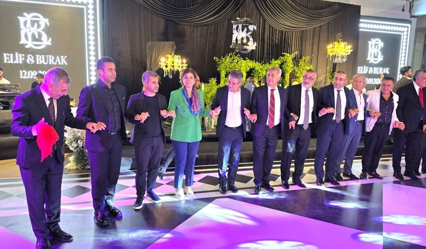 Diyarbakır Vekilleri Güneş'in Mutluluğuna Ortak Oldu