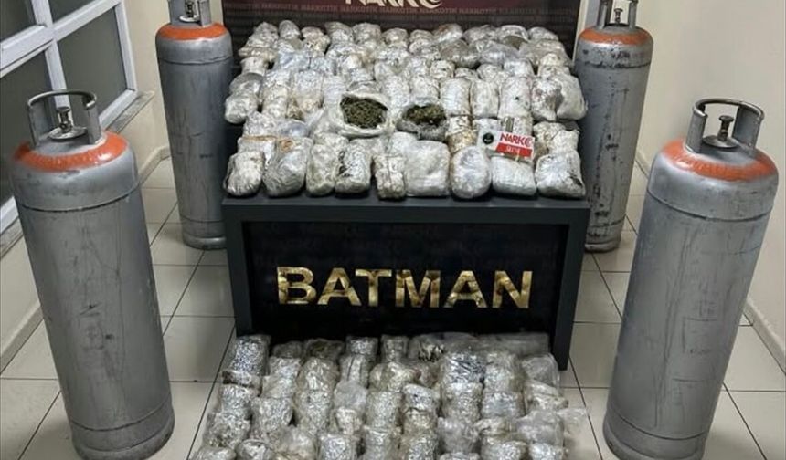 Batman'da 87 Kilo 500 Gram Yasa Dışı Madde Ele Geçirildi