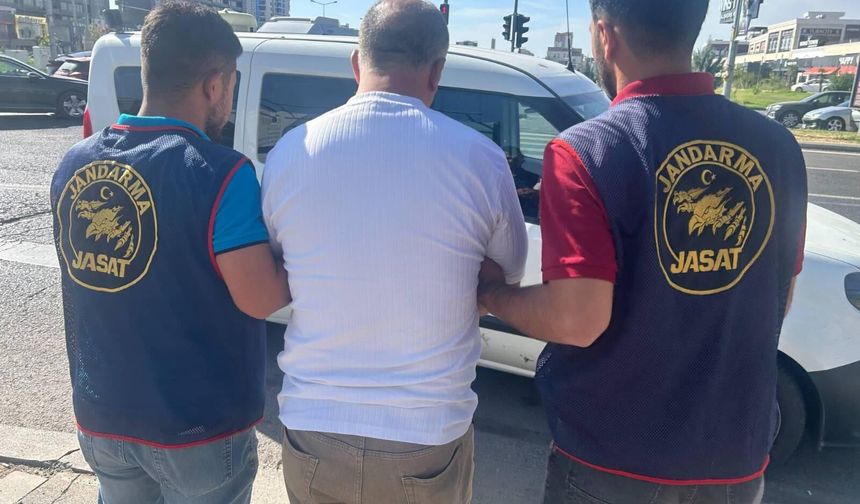 Diyarbakır'da Aranan 86 Şüpheli Adliyeye Sevk Edildi