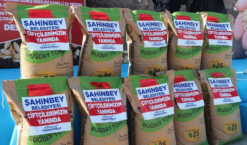 Şahinbey Belediyesi'nden 2 bin 446 çiftçiye 1800 ton tohum