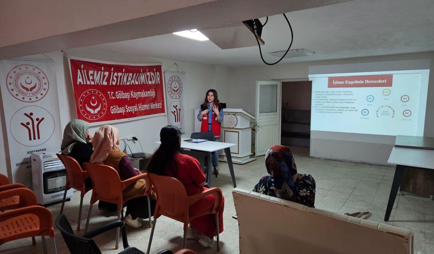 Gölbaşı SHM’de ailelere “İşitme Engelliler İçin Aile Rehberi”