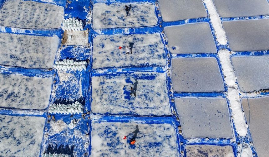 Kozluk'ta Tuz Üreticileri Kavurucu Sıcakları Bekliyor