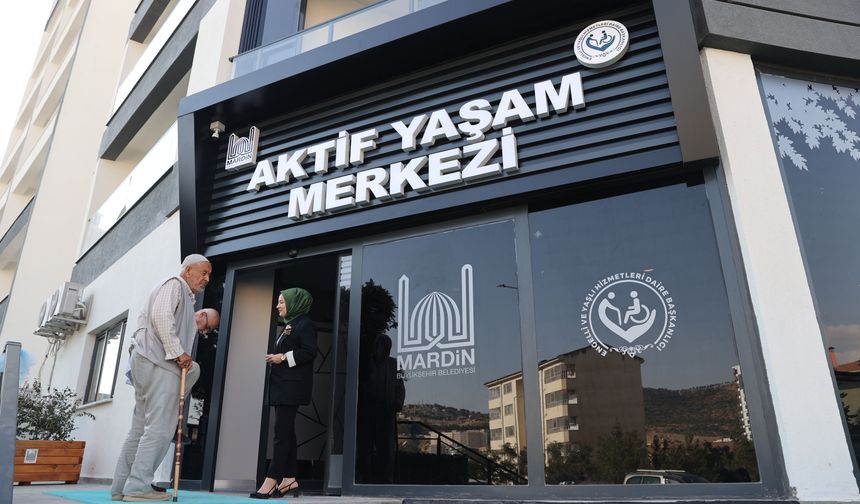 Mardinli Yaşlılar Aktif Yaşam Merkezinde Hem Eğleniyor Hem Öğreniyor