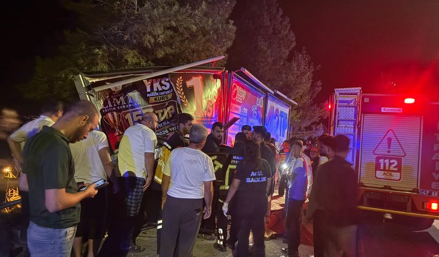 Mardin Artuklu'da Trafik Kazasında 3 Kişi Yaralandı
